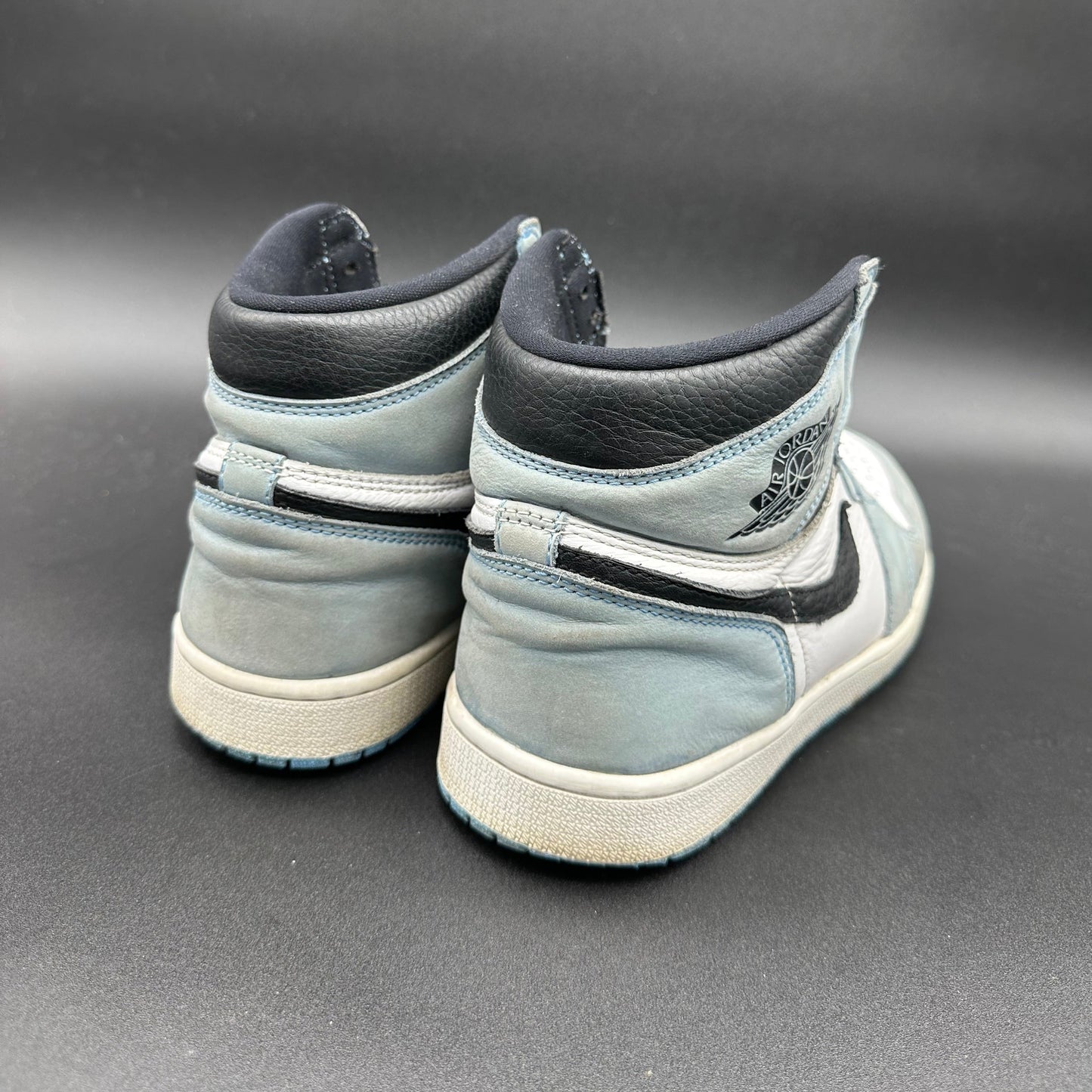 Jordan nubuck dye