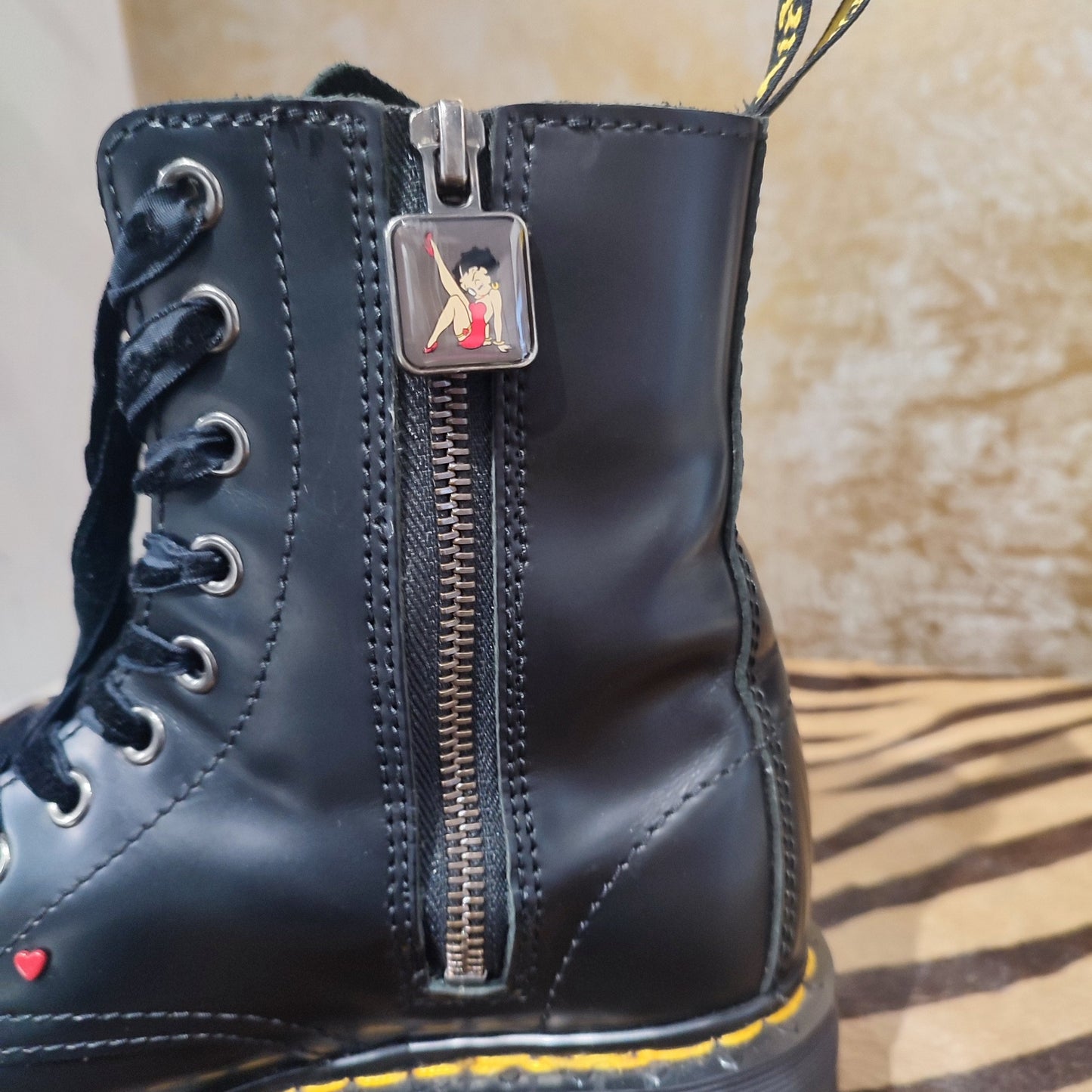 Shoe Zipper