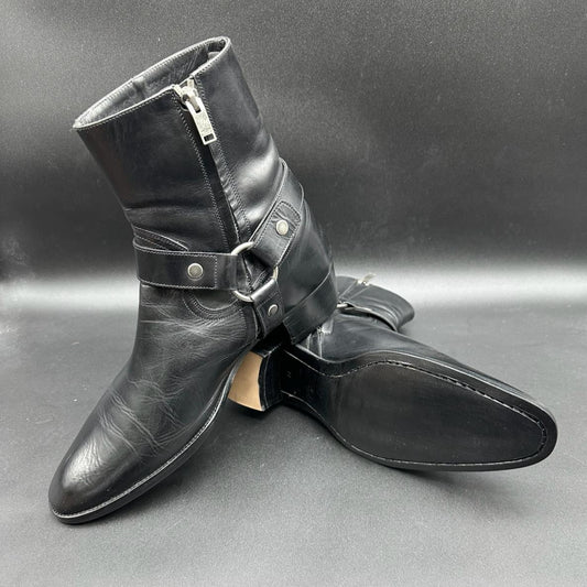 Heel and entire sole in leather