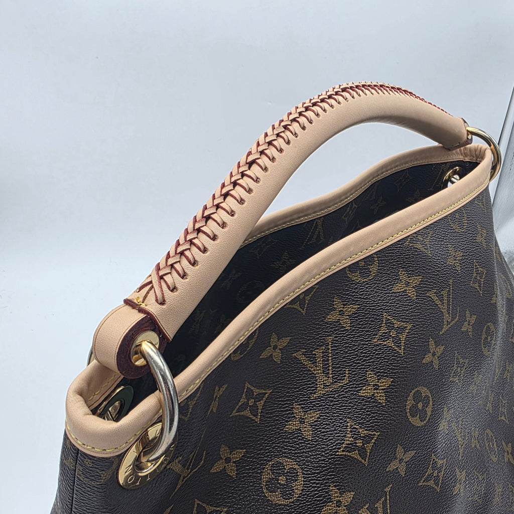 Riparazioni Louis Vuitton Artsy